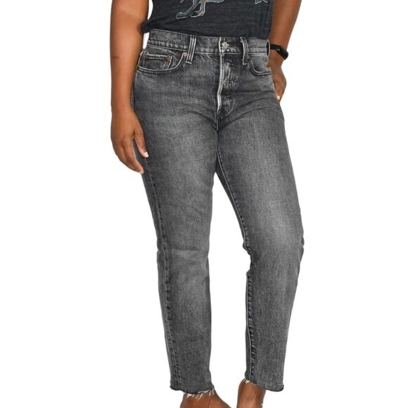 Levis Wedgie Jeans Black Icon Button Fly Straight Leg Cropped High Rise Size 27 - Picture 13 of 16